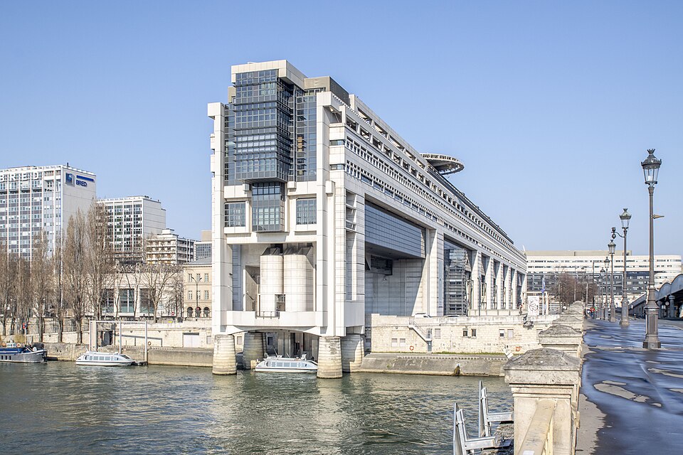 Le ministère de l'Économie et des Finances à Bercy, à Paris, administration qui collecte l'impôt des citoyens français